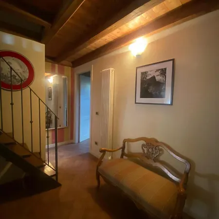 Casa Rio - Elegant With Terrace Lucca
